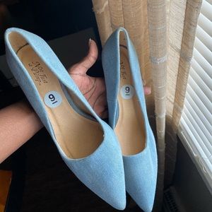 Denim pumps